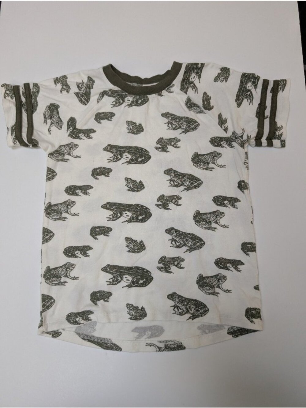 Kate Quinn Modal Football Tee 5Y Moss Frogs Shirt